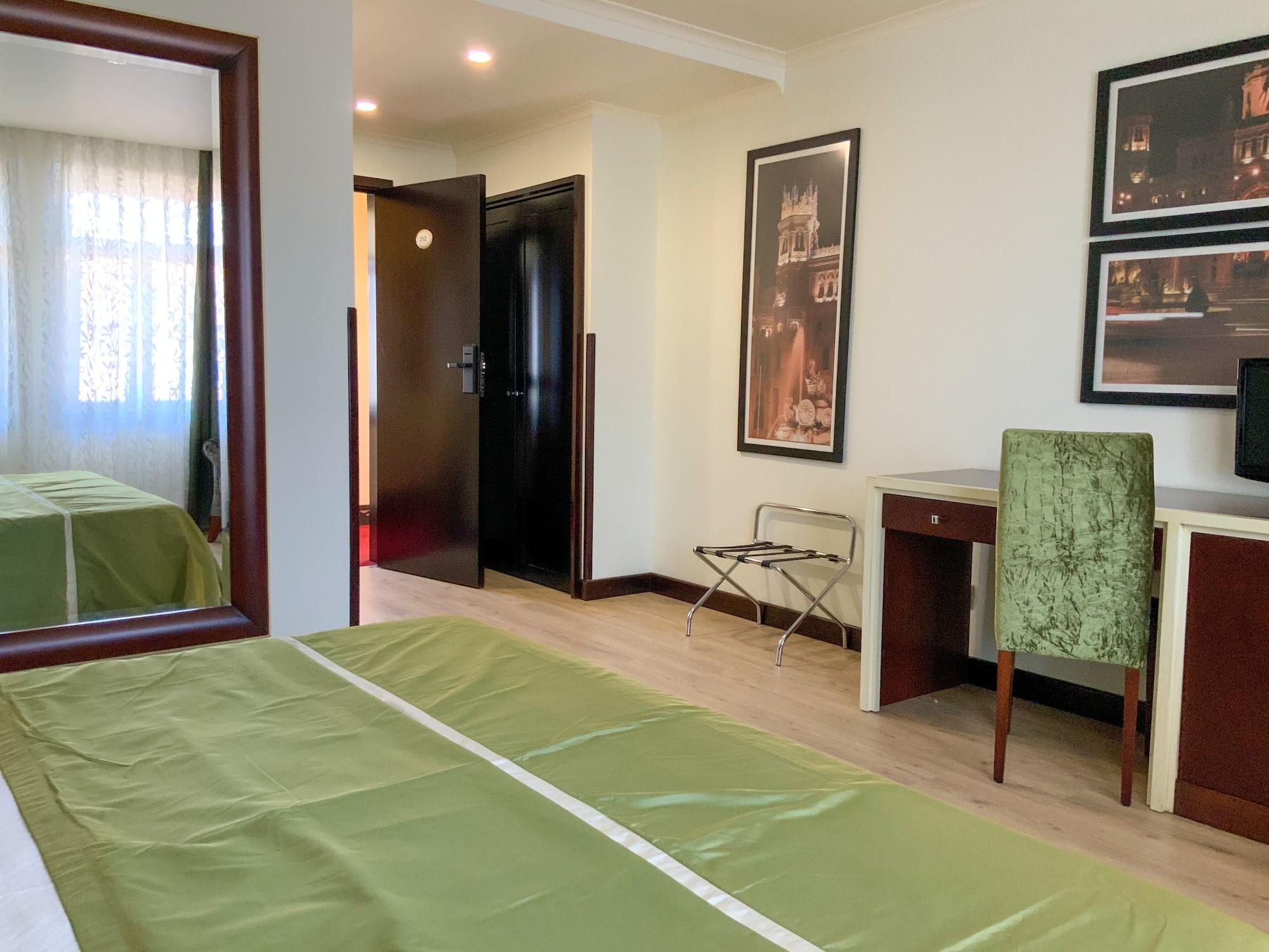 Veneza Hotel Авиеро Екстериор снимка